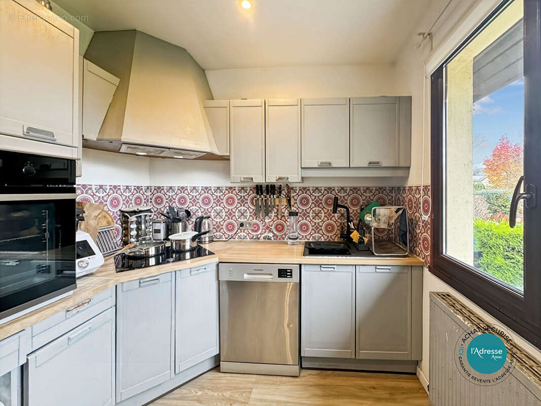 Maison à NAINVILLE-LES-ROCHES