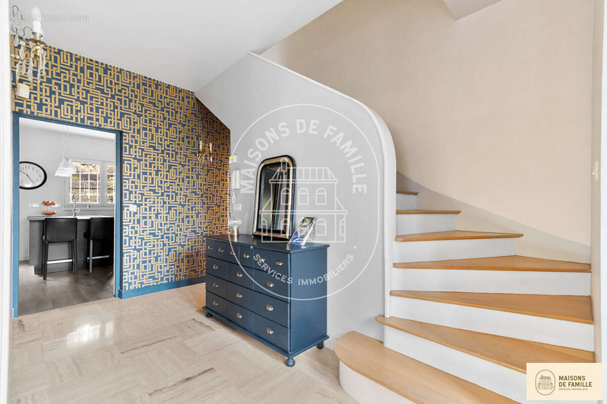 Maison à MARLY-LE-ROI