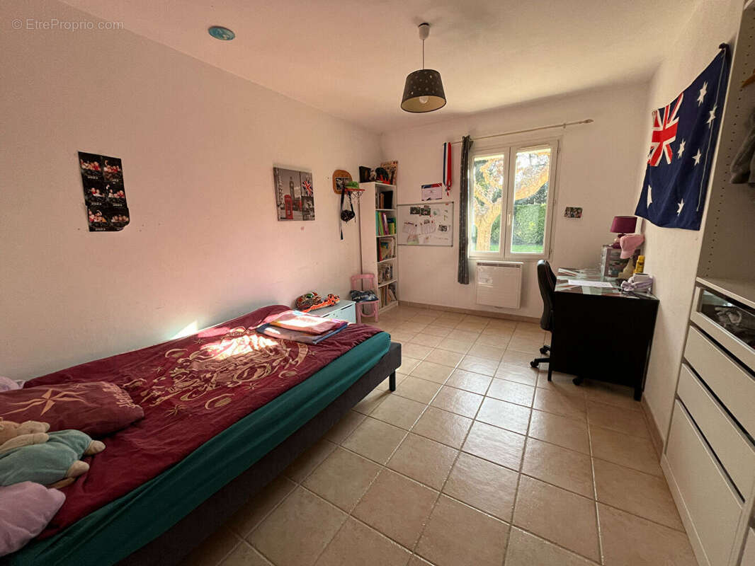 Maison à CHATEAURENARD