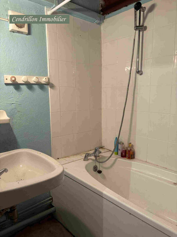 Projet rénovation ! Maison indépendante 70m2 habitables, en pierre avec terrain, près du Lac de Vassivière. - photo 16