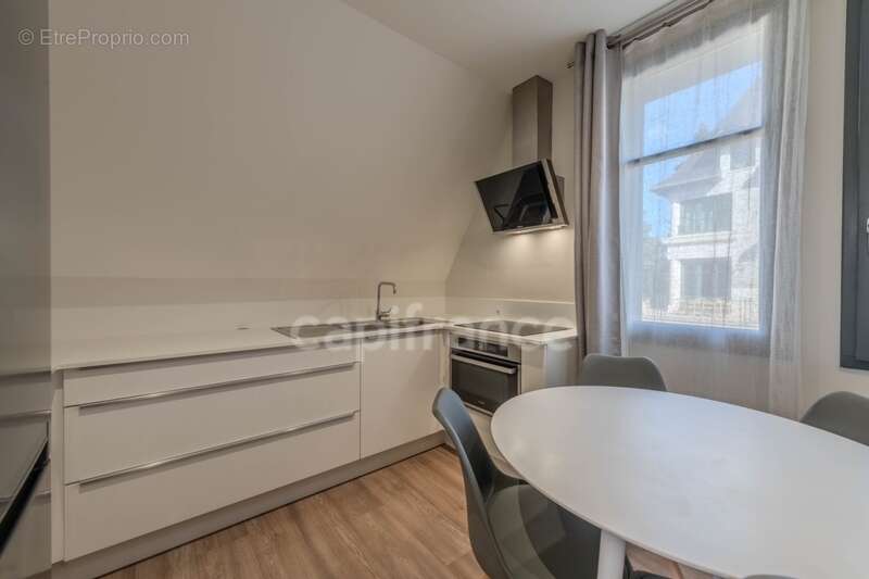 Maison bourgeoise 255 m² entièrement rénovée, parc clos et arboré de 4 303 m² (piscinable), 3 garages, terrasse, jacuzzi - photo 53
