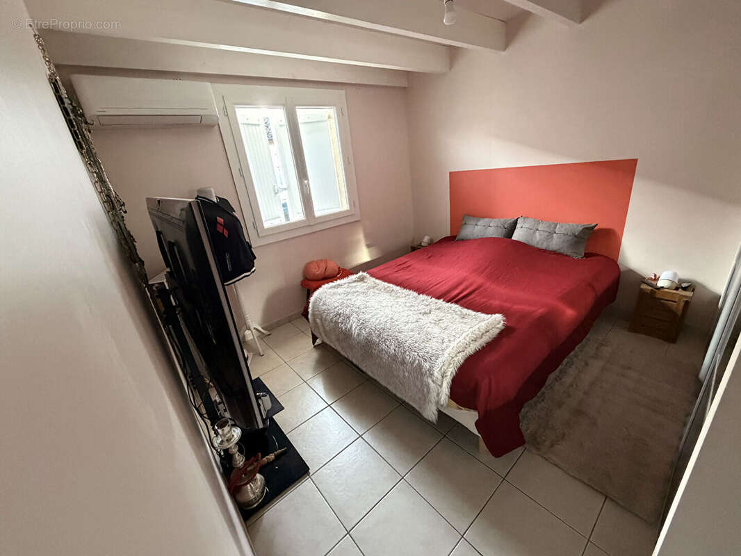Maison à PAREMPUYRE