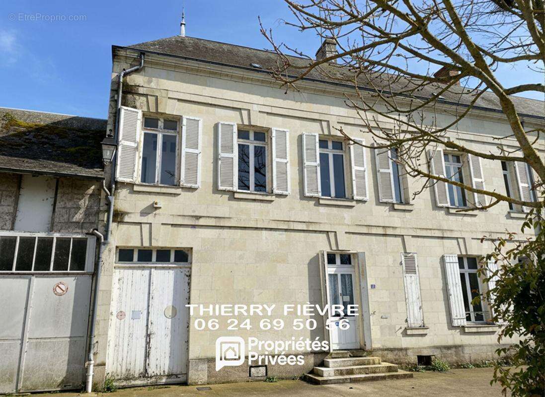 Montsoreau 49730 - immeuble à fort potentiel - emplacement exceptionnel - photo 2