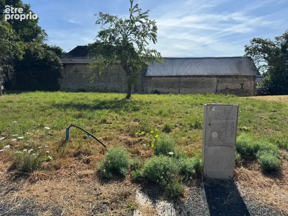 Terrain 629 m² à vendre à Cosmes (53230) - photo 2