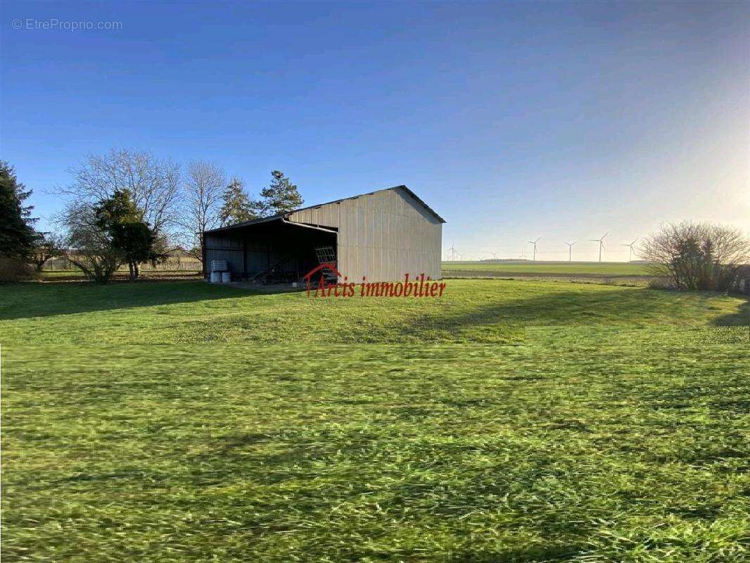 Maison à FERE-CHAMPENOISE