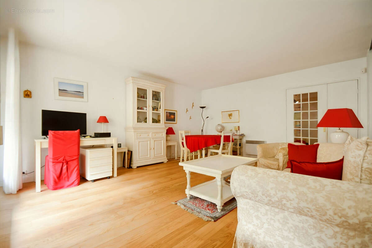 Appartement à VANVES