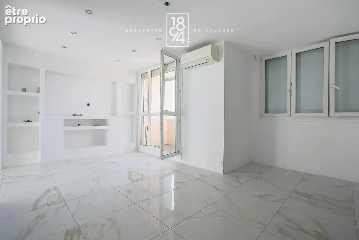 A Vendre I Appartement Familial I Balcon + Stationnements + Cave I Secteur La Pomme - photo 3