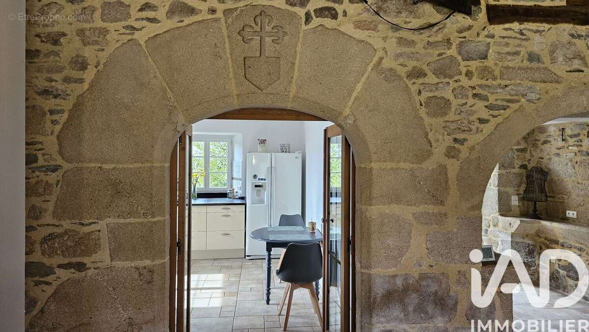 Maison 600 m² à Labastide-Du-Haut-Mont  - photo 7