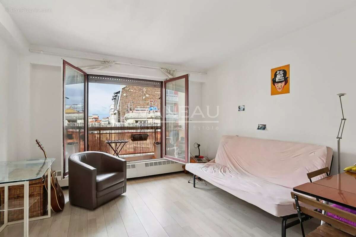 Appartement à PARIS-19E