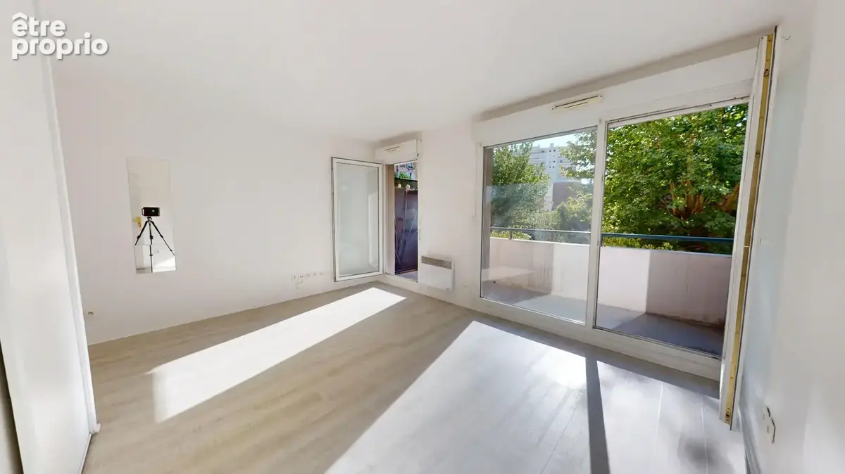 Eglise de pantin  studio avec grand balcon sur jardin (6m²) parking  calme & lumineux  avl immobilier - 01.48.44.45.40  - photo 6
