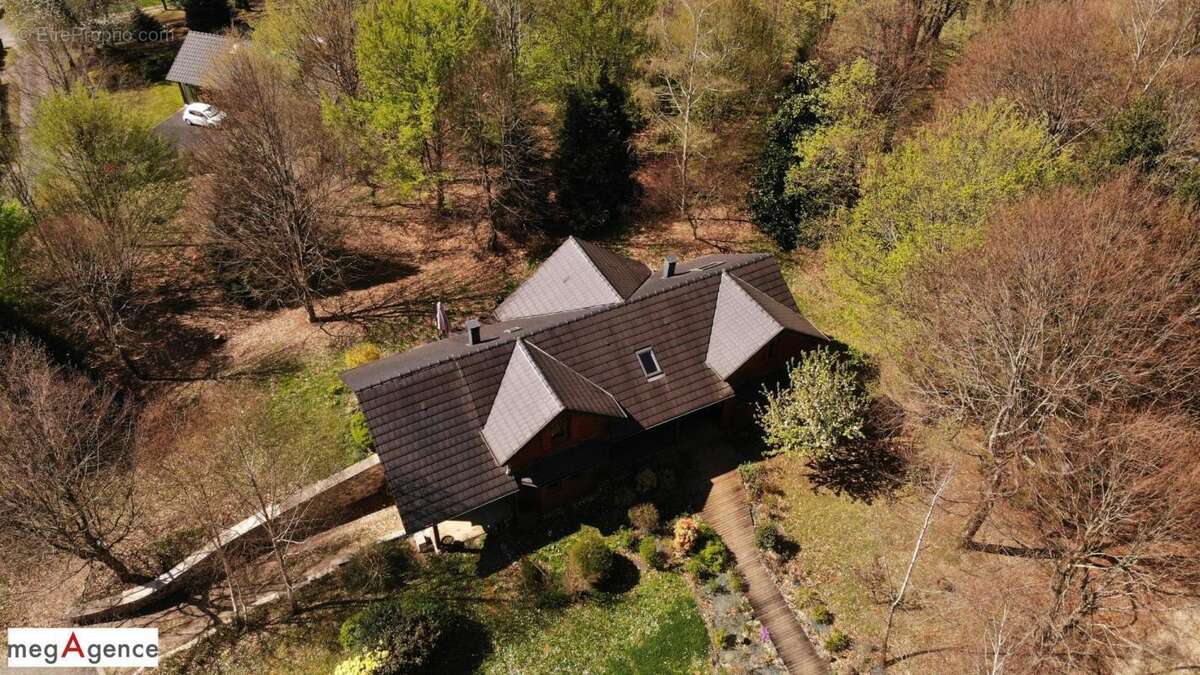 Maison à SAINT-CLEMENT