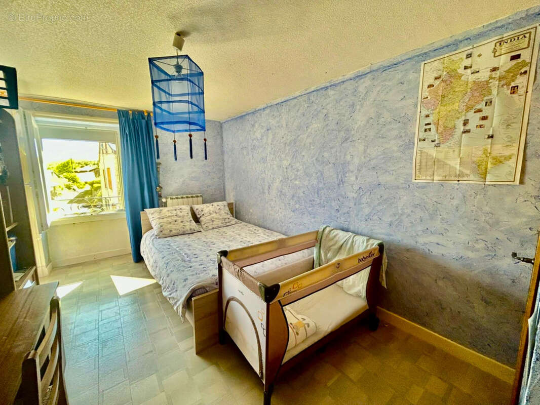 Maison à LES SALLES