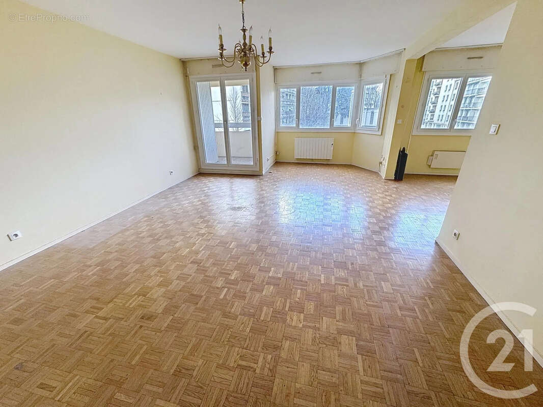 Appartement à LYON-7E