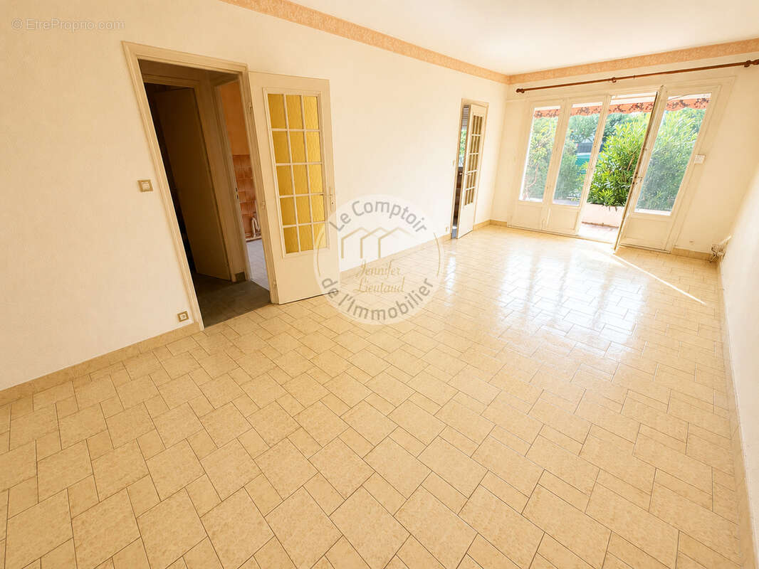 Sainte marguerite: maison avec jardin dans un secteur recherche - photo 3