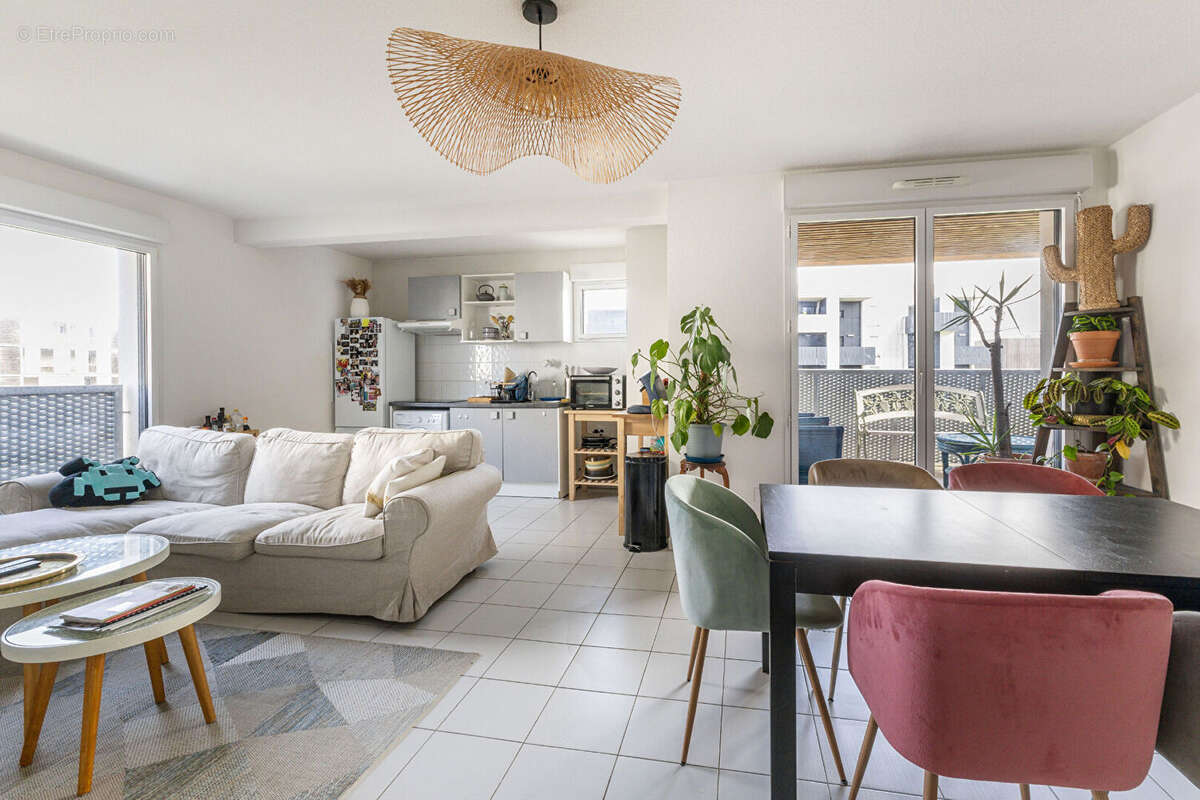 Appartement à BEGLES