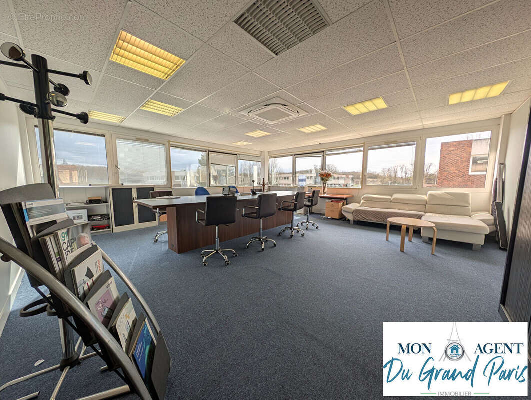 Commerce à VELIZY-VILLACOUBLAY