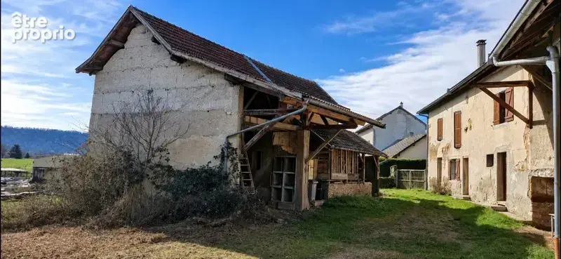 Maison en pierre de 9 pièces principales - photo 2