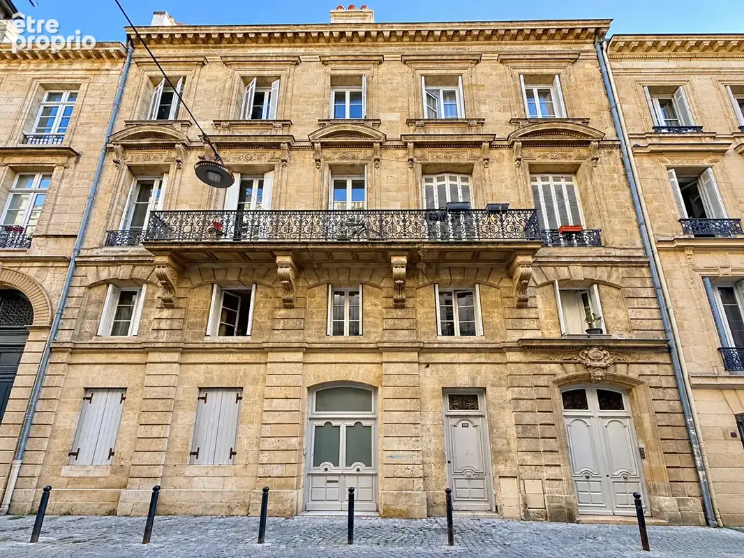 Appartement à BORDEAUX