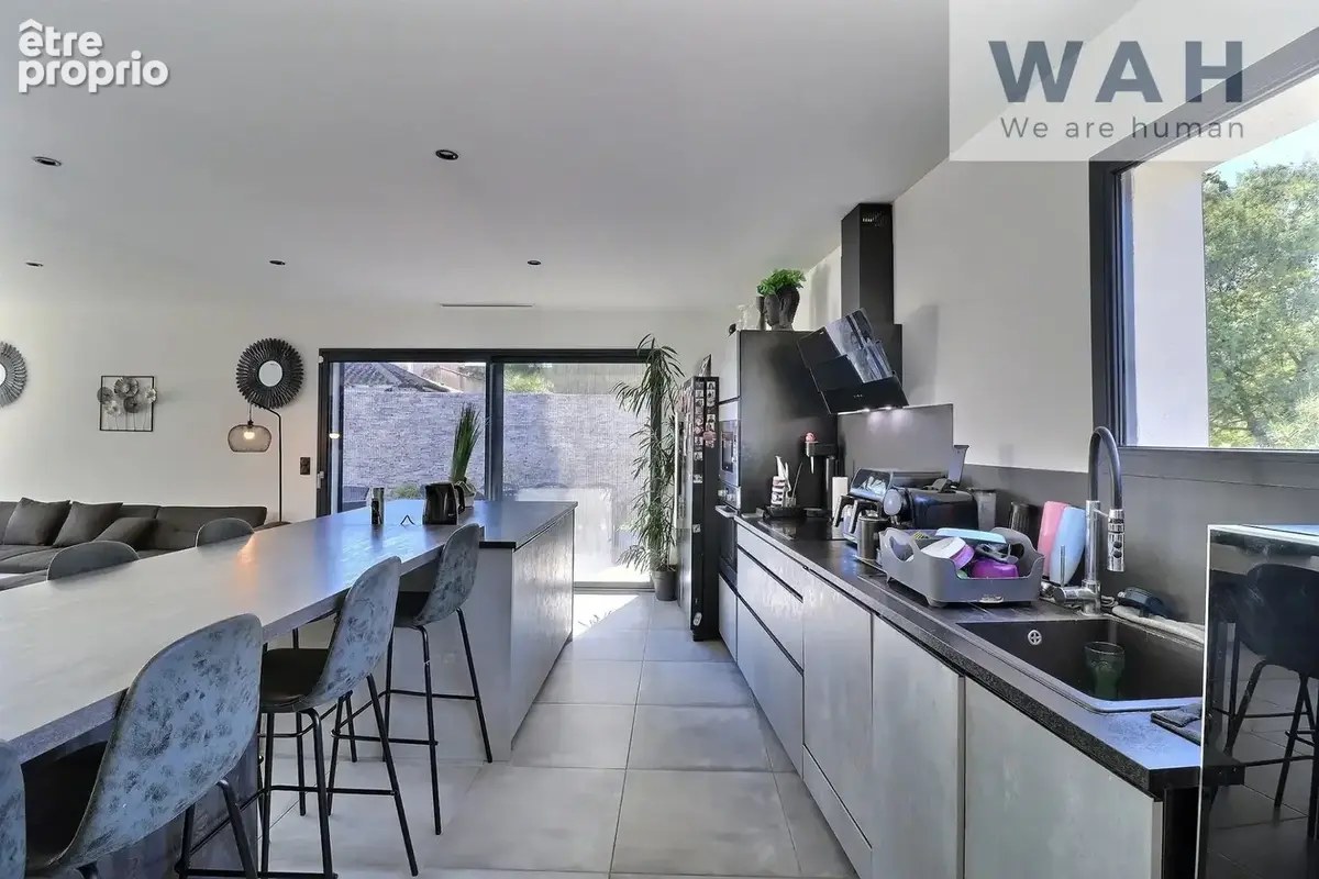 VENTE VILLA 6P 162 m2 avec piscine à Beauvoisin 30640 - photo 6