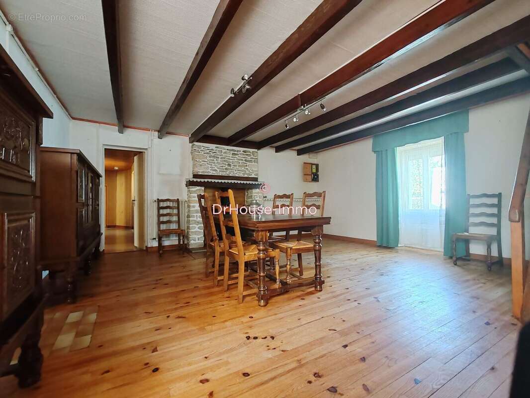 Maison à LA TAILLEE