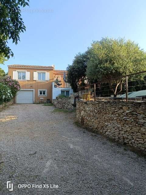 Maison à UZES