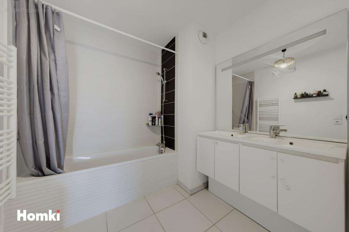 Appartement à BASSENS