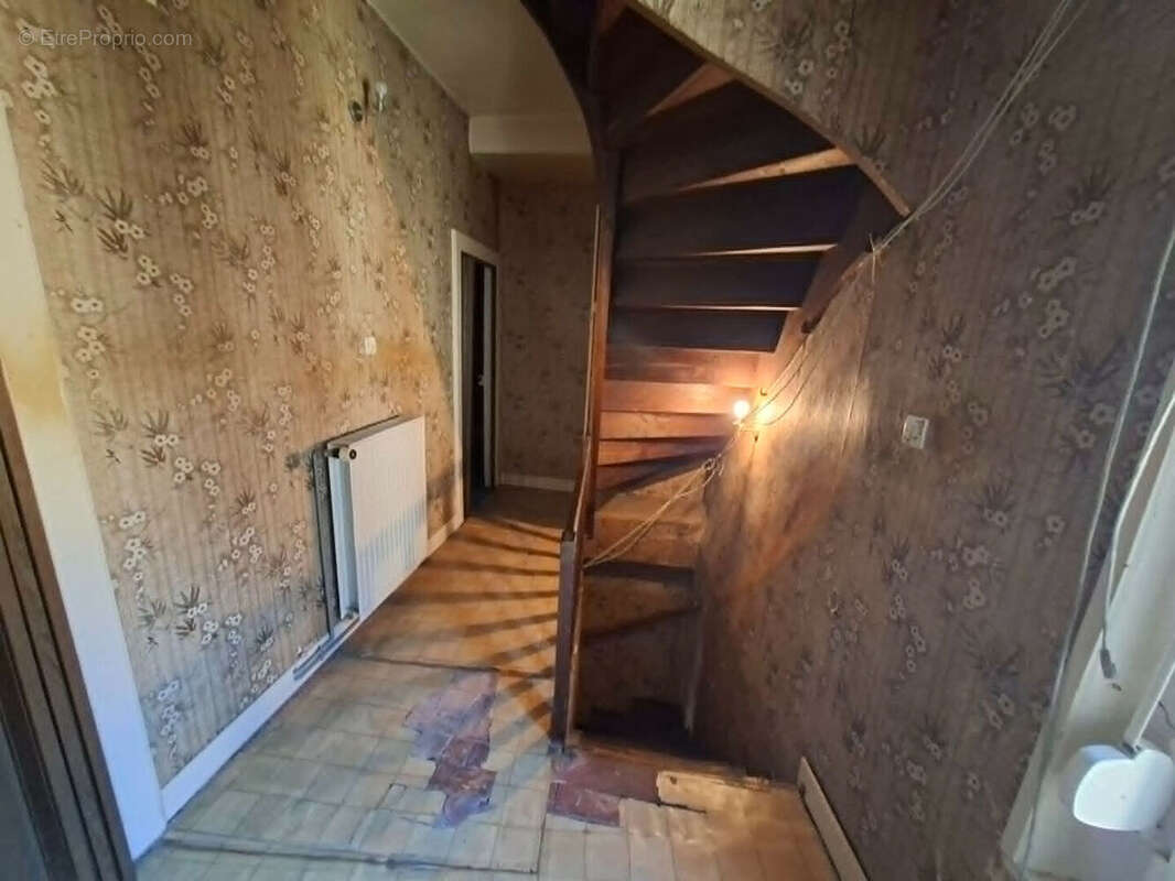 Maison à MARLE