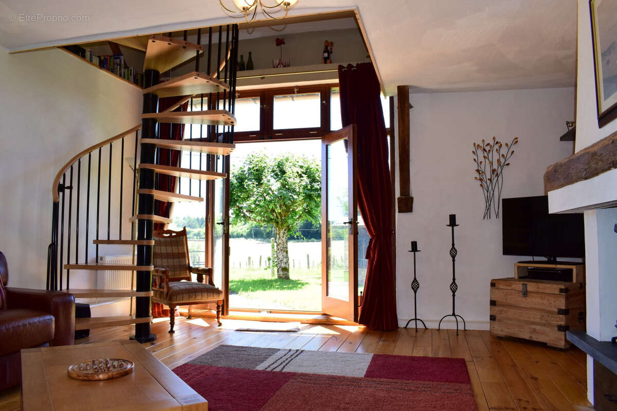 Maison de caractère avec vue dégagée sur la campagne   Masseret, Corrèze - photo 24