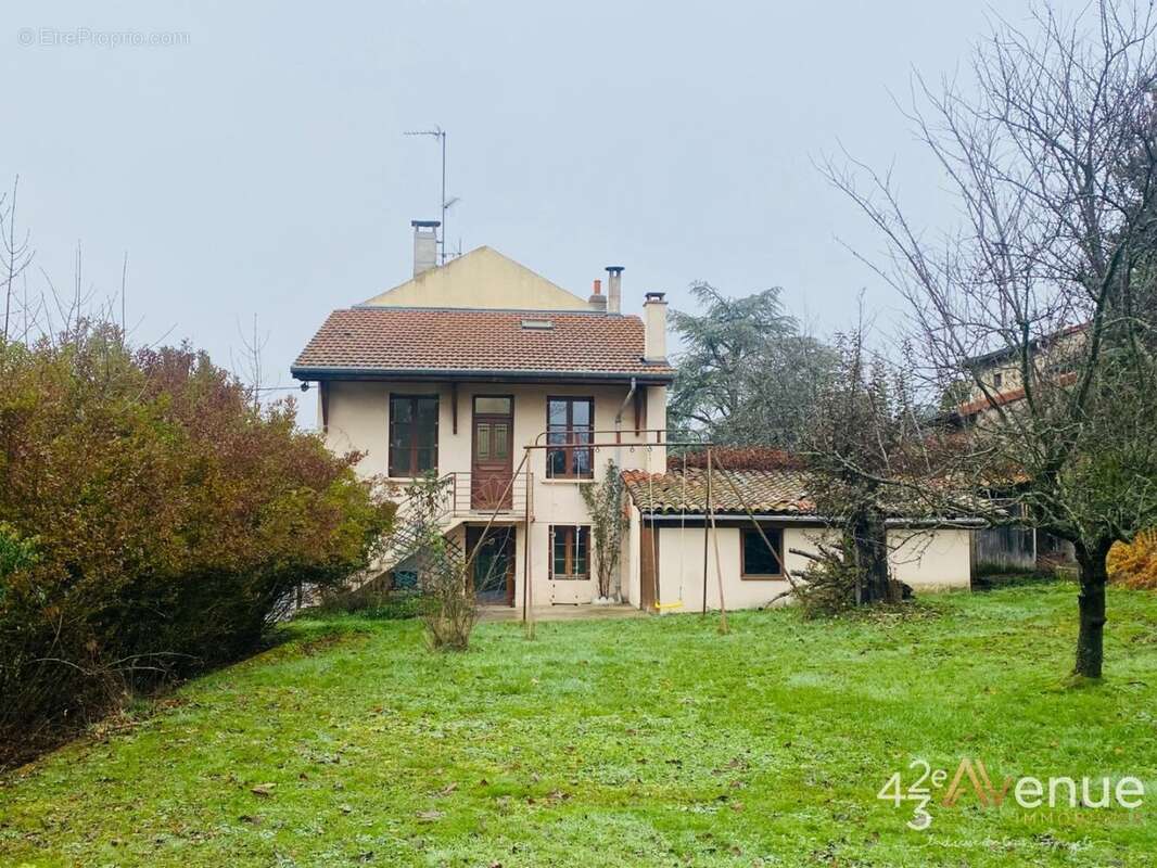 Maison à LES VILLETTES