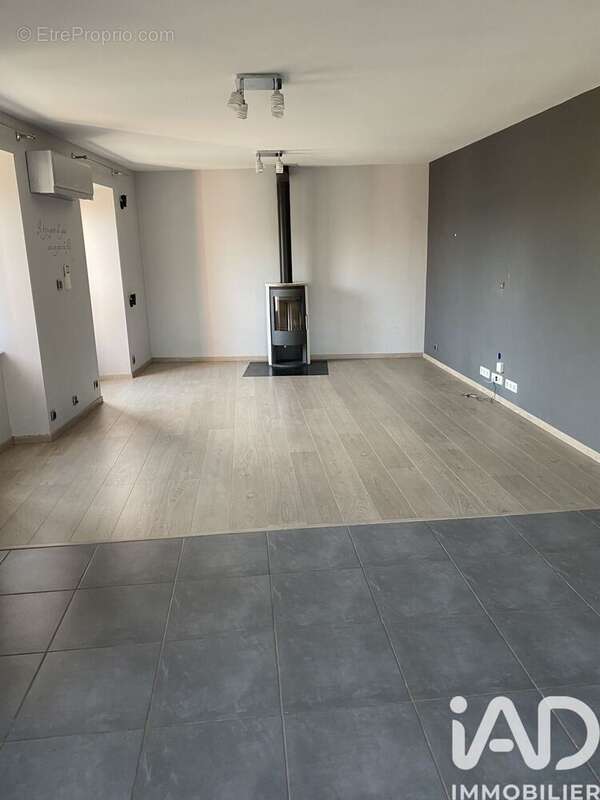 Photo 2 - Maison à BELMONT-SUR-RANCE