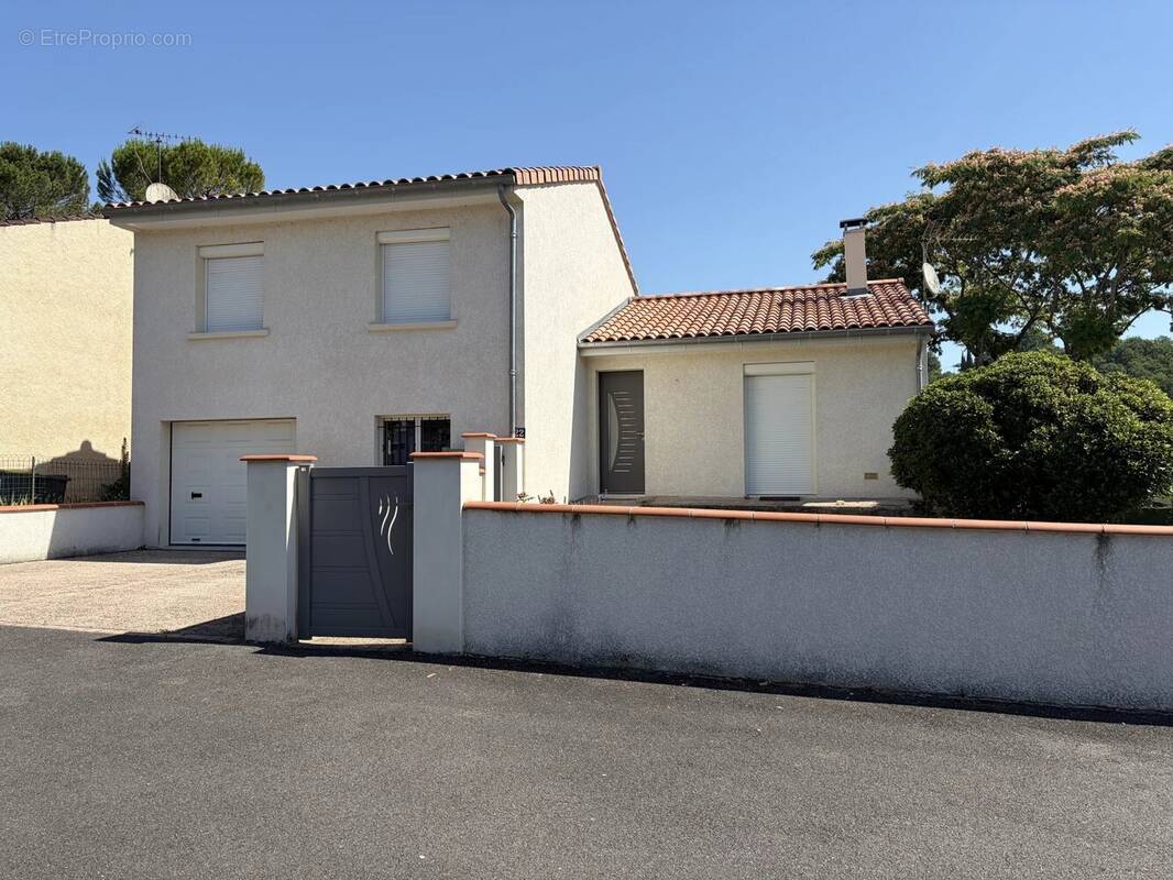 Maison à SALIES