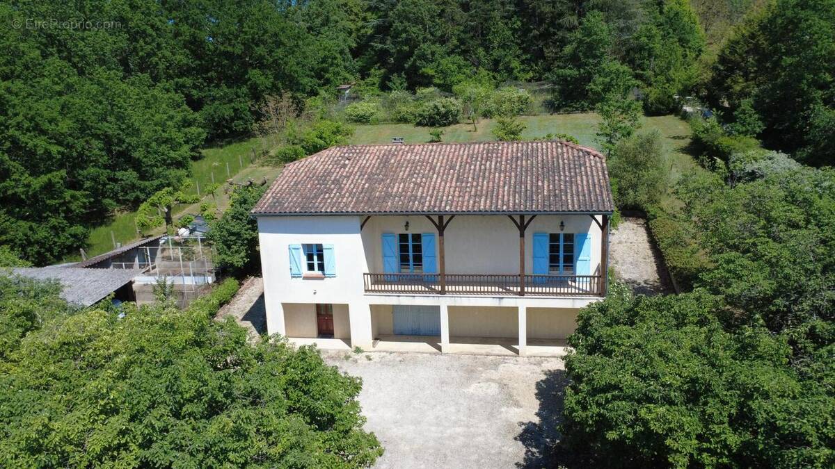 Photo 1 - Maison à GOUDOURVILLE