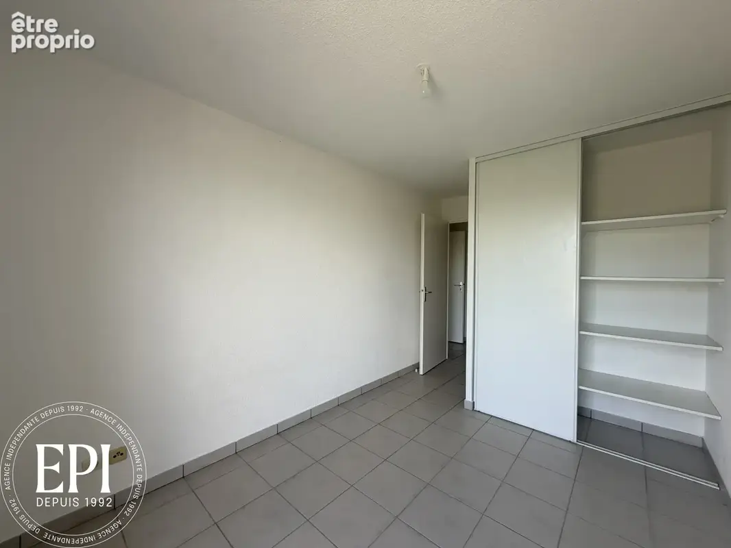 CARCASSONNE   T3 lumineux avec balcon, vue dégagée et 2 parkings - photo 12