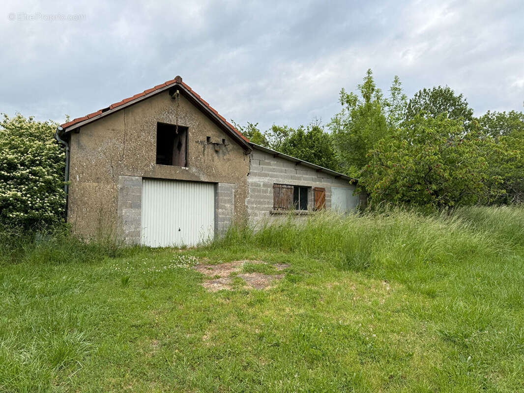 Maison à TRITTELING-REDLACH