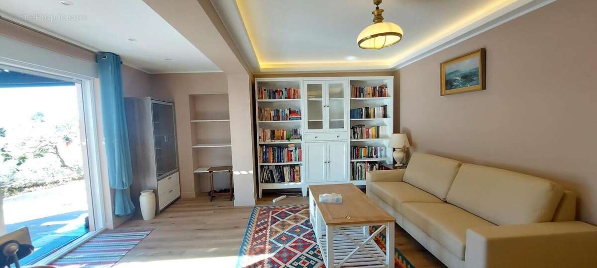 Maison à DRAGUIGNAN