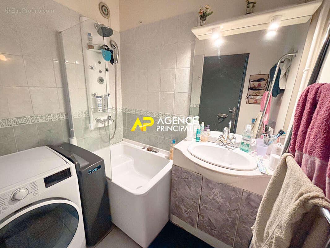 Sartrouville - Appartement 5 pièces 81.70 m² avec loggia, cave et parking - photo 7