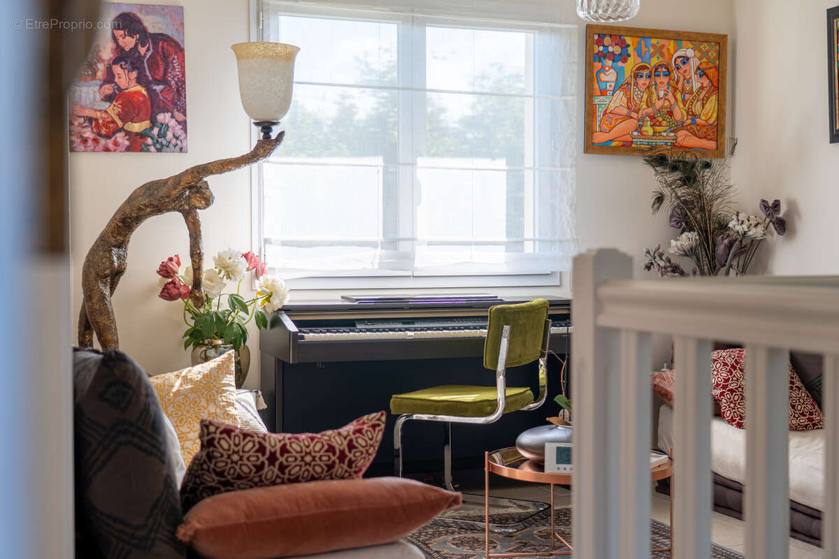 Maison à PREVESSIN-MOENS