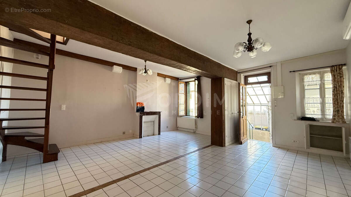 Maison à BEAULIEU-SUR-LOIRE