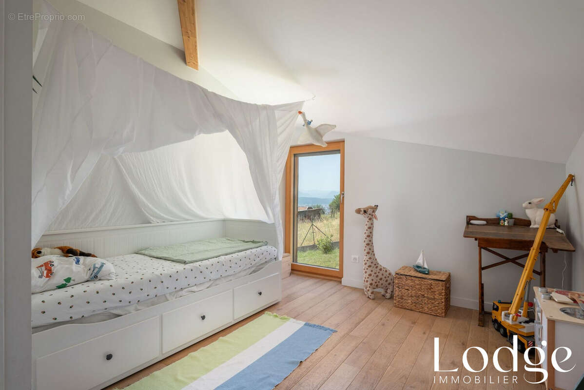 Maison à LA TRONCHE