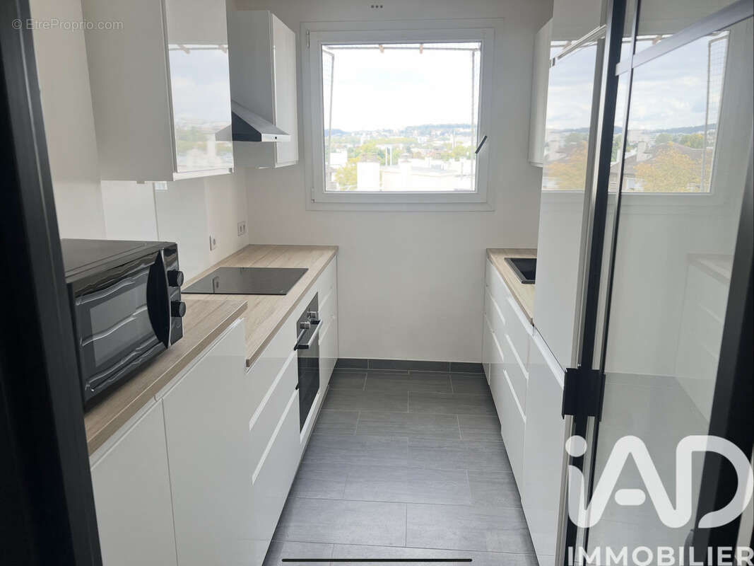 Photo 4 - Appartement à BOURG-LA-REINE