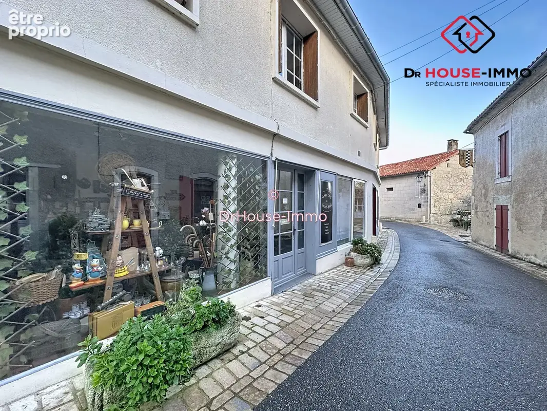 Appartement 7 pièces 202 m² à vendre à Aubeterre-Sur-Dronne (16390) - photo 13
