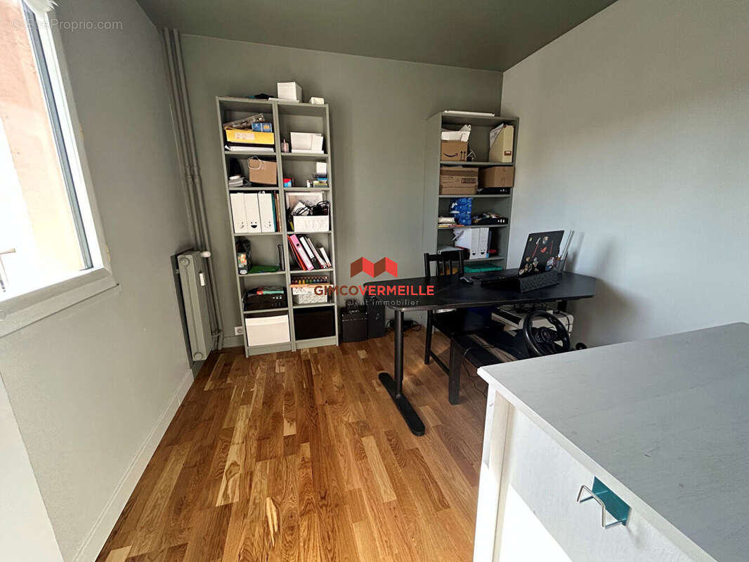 Appartement à POISSY