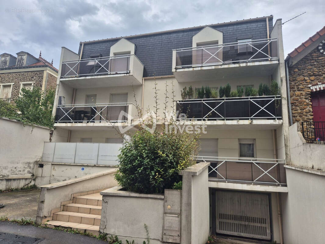 Appartement à ROSNY-SOUS-BOIS