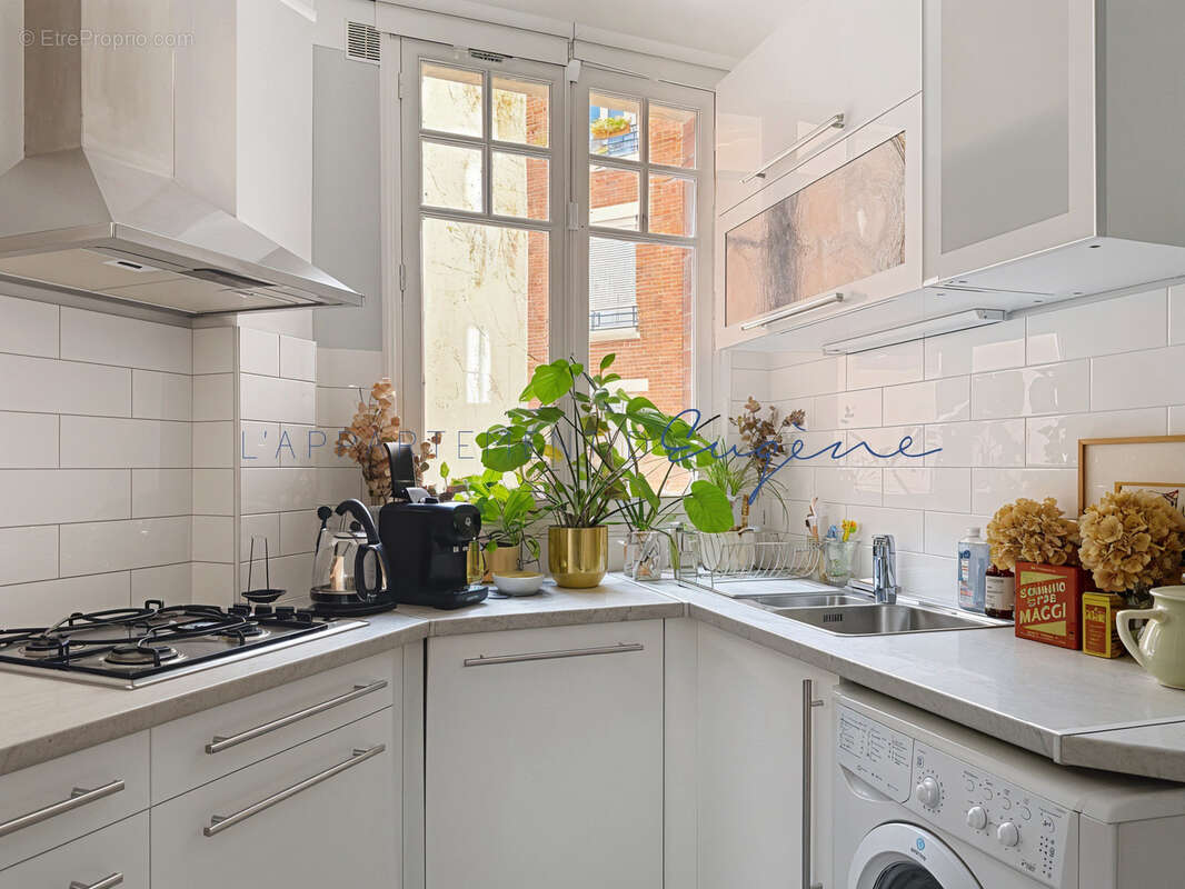 Appartement à PARIS-18E