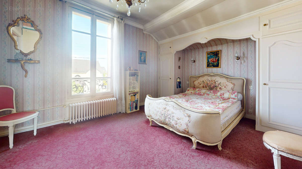 Maison à HOUILLES