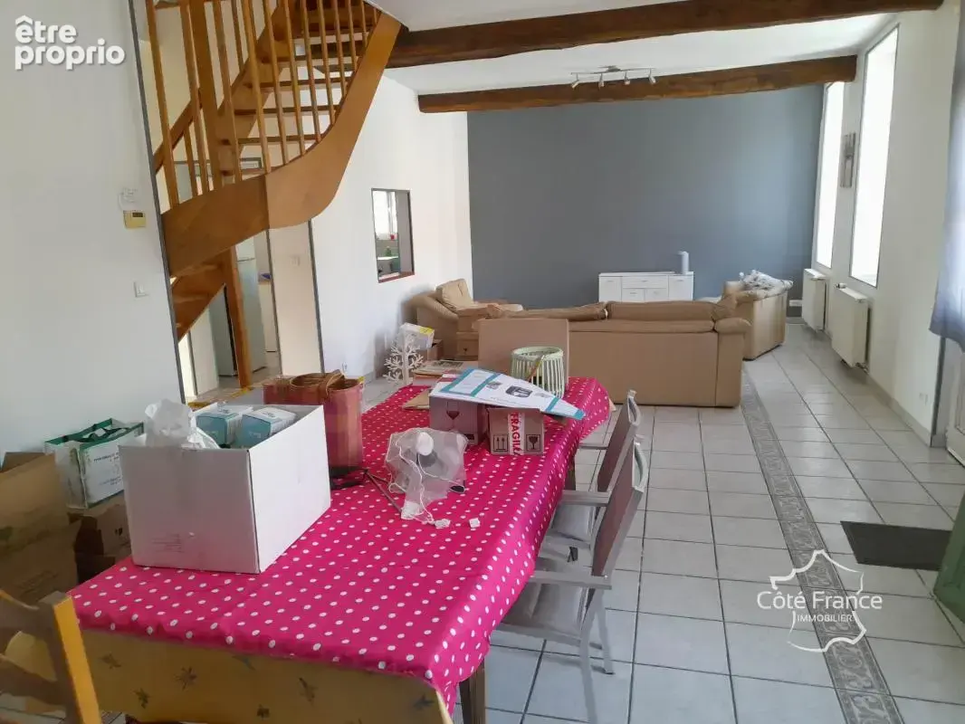 A proximité de tous commerces, lot de 3 maisons avec piscine - photo 30
