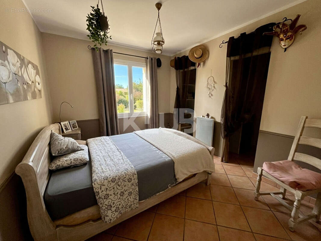 Maison à LA VALETTE-DU-VAR