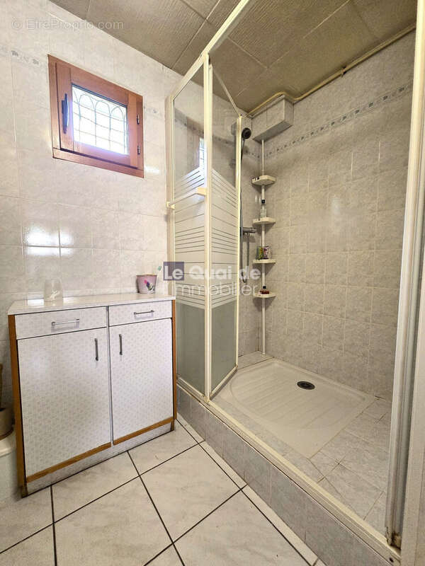 Maison à SAINT-EGREVE