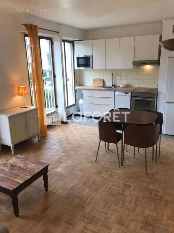 Appartement à FONTENAY-SOUS-BOIS