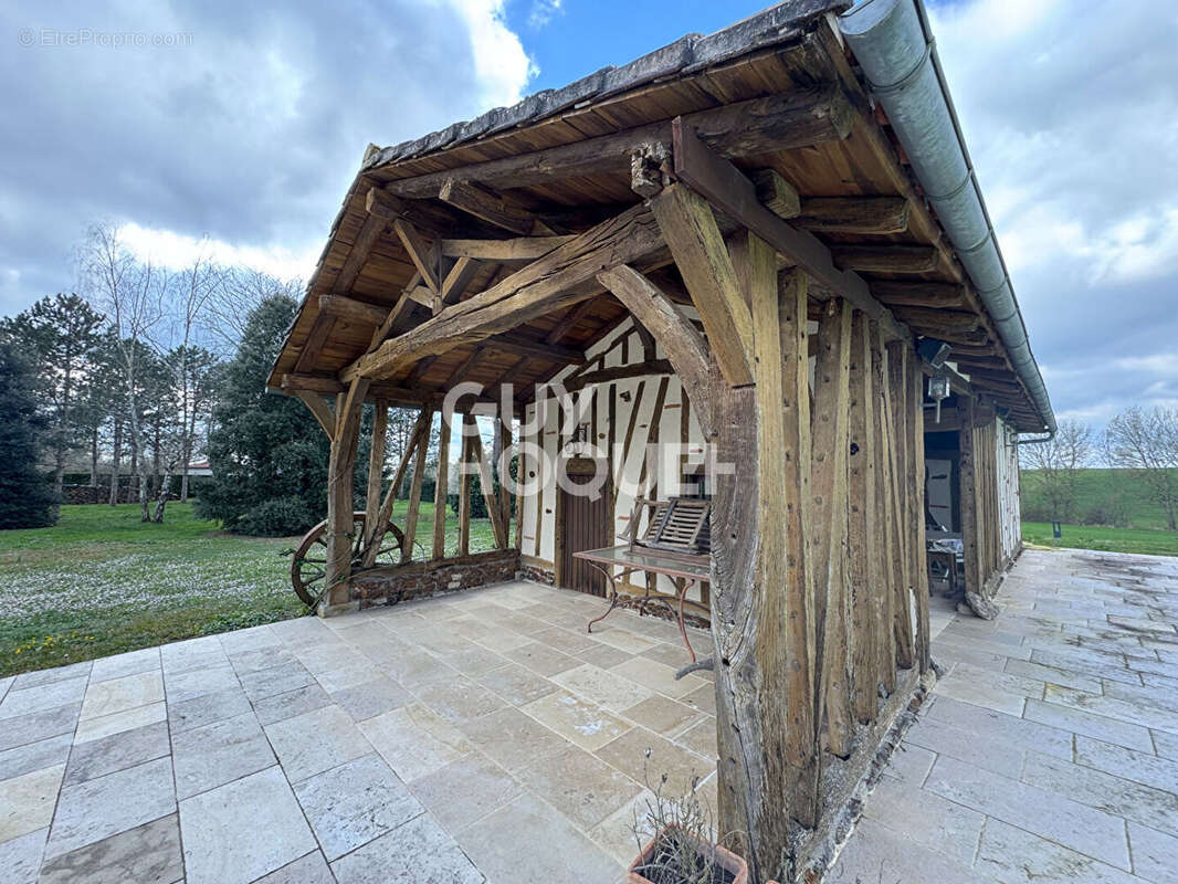 propriété d exception Casteljaloux  270 m2 - photo 3